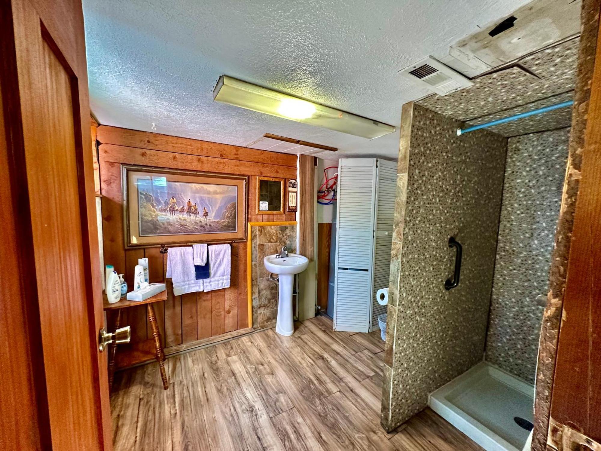 Boulder Bay Cottages Биг Бэар Лейк Номер фото
